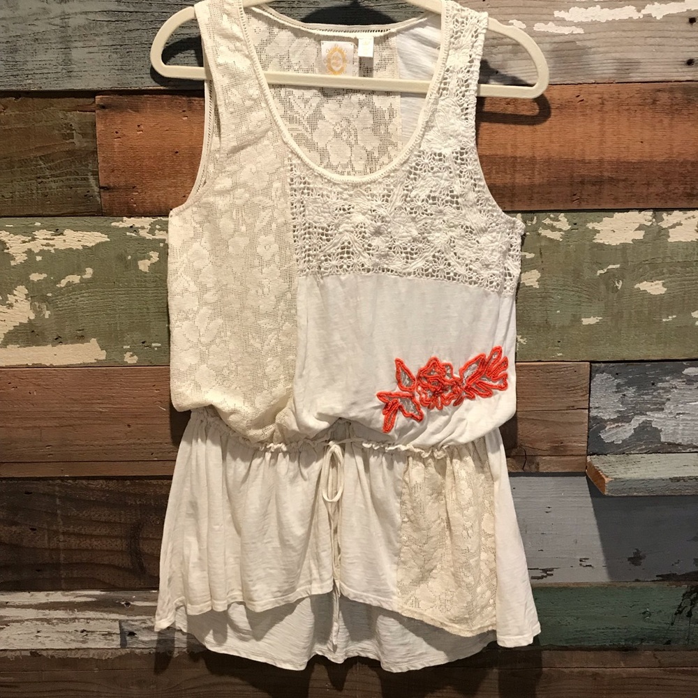 Sleeveless top, drawstring waist - Picture 1 of 6